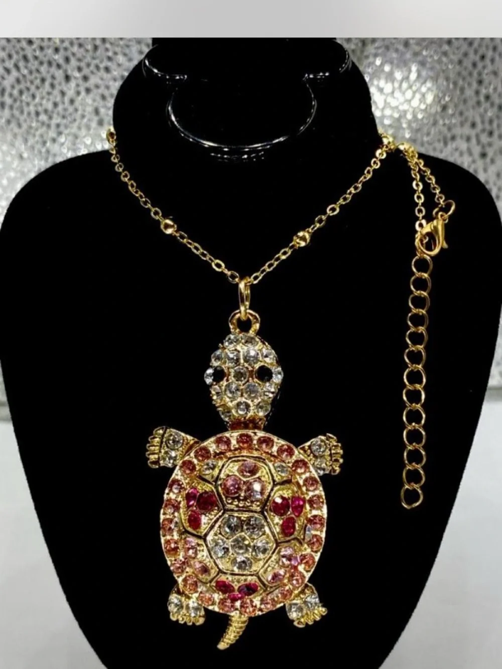 Ladies ^^^ Gold Turtle 3d 3” Pendant Necklace ^^^ Iced Pink / Red Crystals *^*